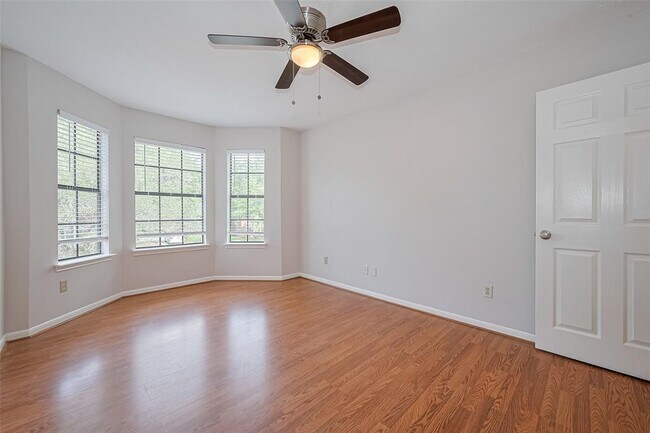 Building Photo - 1307 Morton League Rd