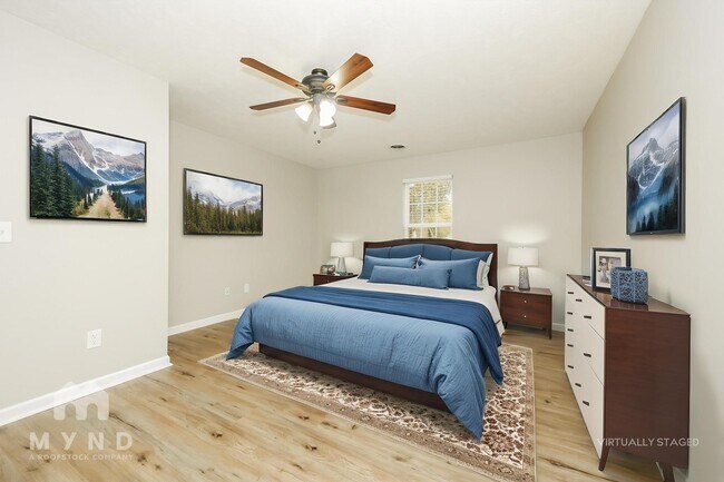 Building Photo - 2047 Gardendale Dr