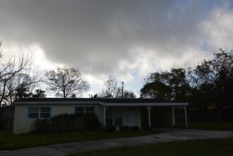 Building Photo - 1953 Harrison Ave