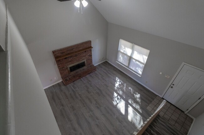 Building Photo - 3705 Hermitage Rd