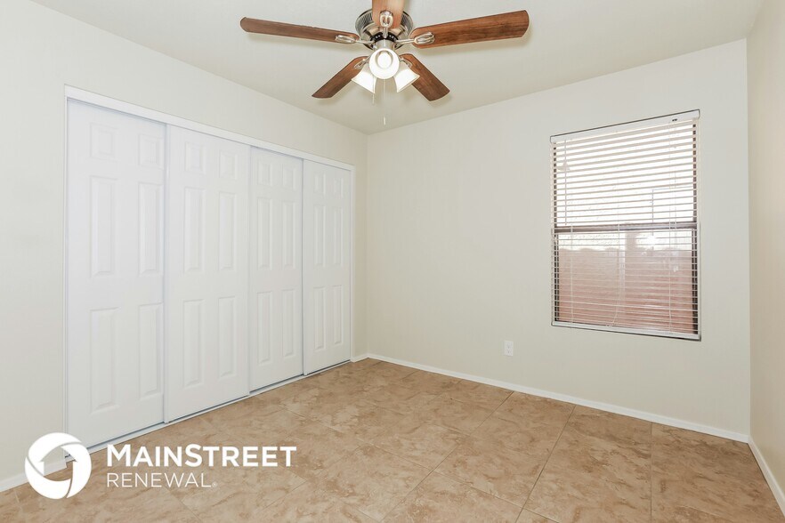 Building Photo - 4544 E Garnet Ave