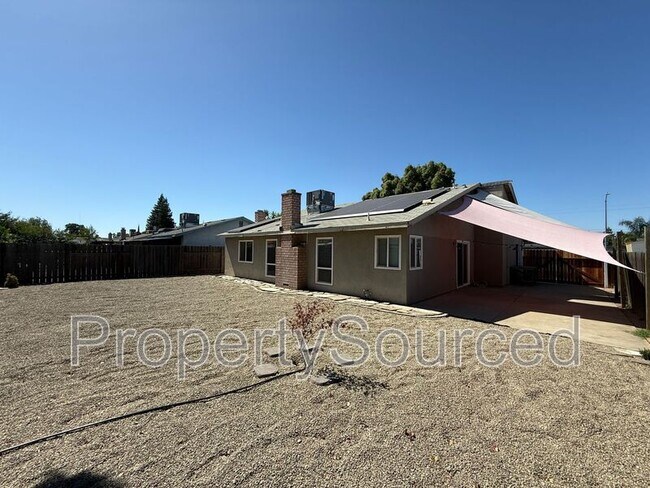 Building Photo - 856 Nottingham Dr