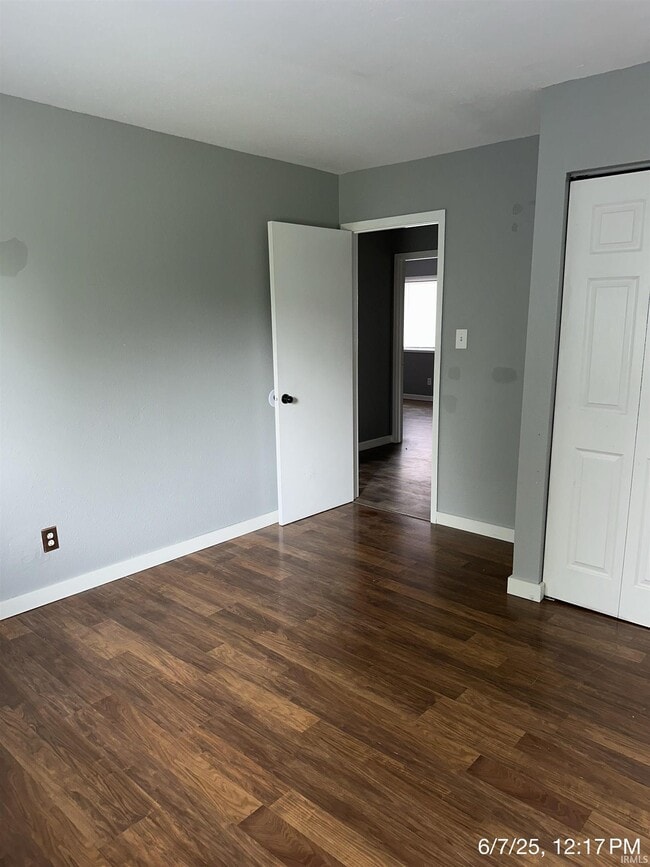Building Photo - 41052 Gunter Ct