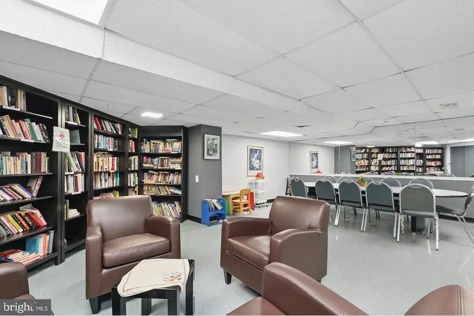 Library - 4000 Tunlaw Rd NW