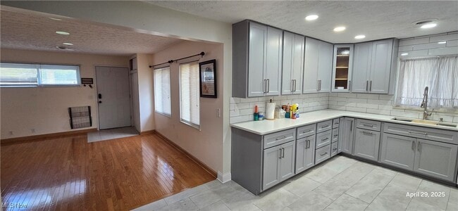 Building Photo - 3995 W 223rd St