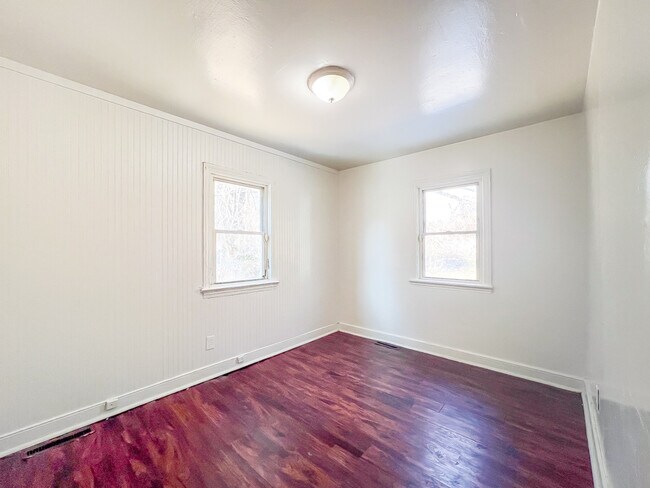 Building Photo - 111 Virginia Ave