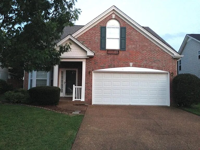 Primary Photo - 3140 Langley Dr