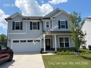 Building Photo - 2095 Bethpage Dr