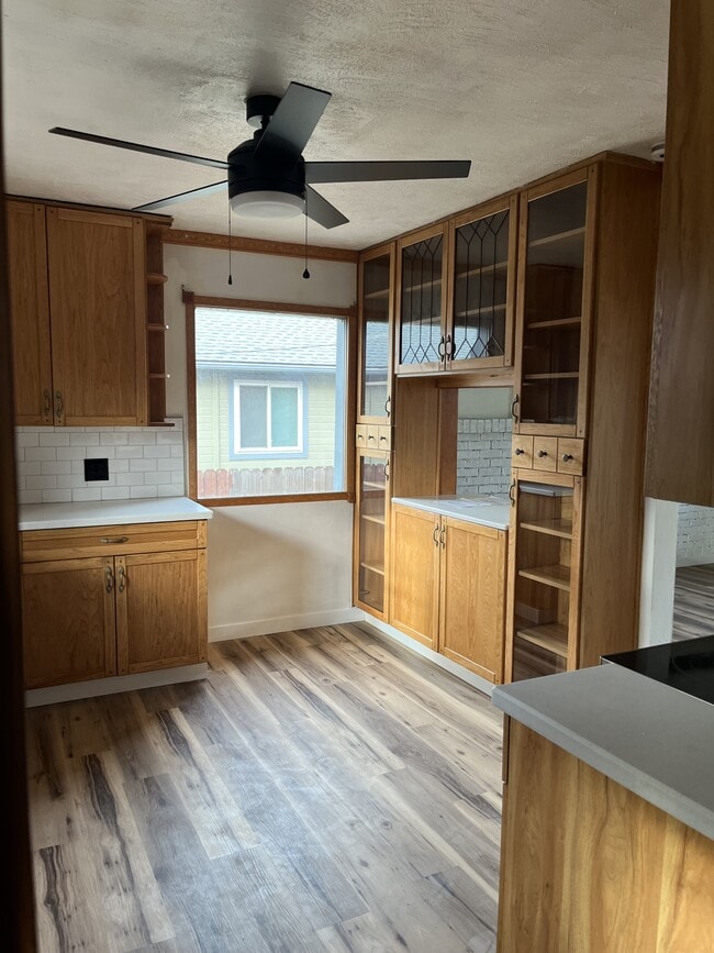 Building Photo - 4909 W Alamosa St