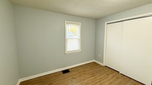 Building Photo - 5601 E 31st St