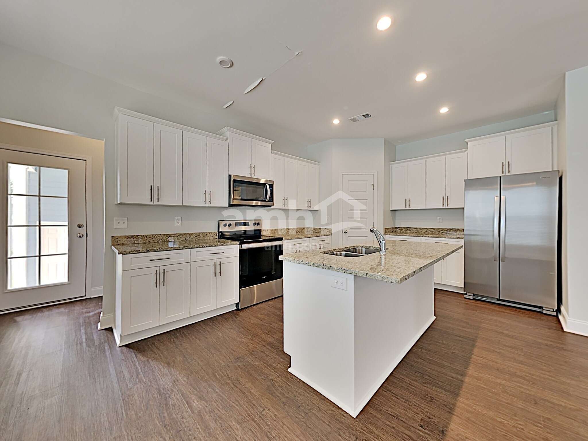 Building Photo - 5512 Central Grove Sq