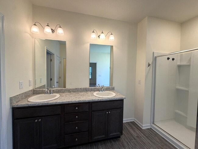 Building Photo - 316 Merlin Ct