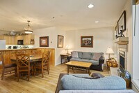 Building Photo - 2755 Waterstone Ln