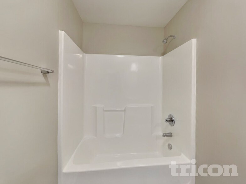 Building Photo - 110 Hunter Fox Trail