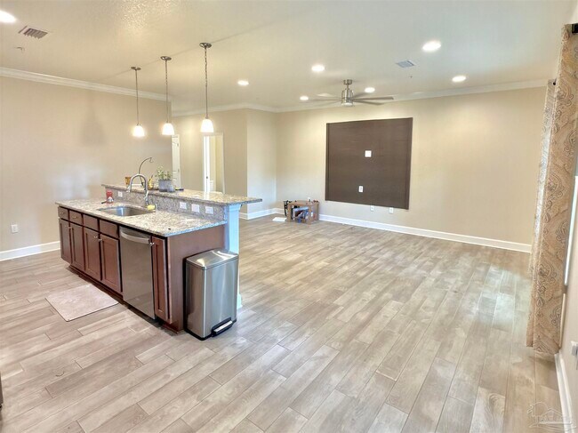 Building Photo - 3511 Mossy Oak Villas Cir