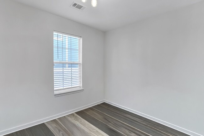 Building Photo - Brookhaven’s Most Desirable Neighborhood