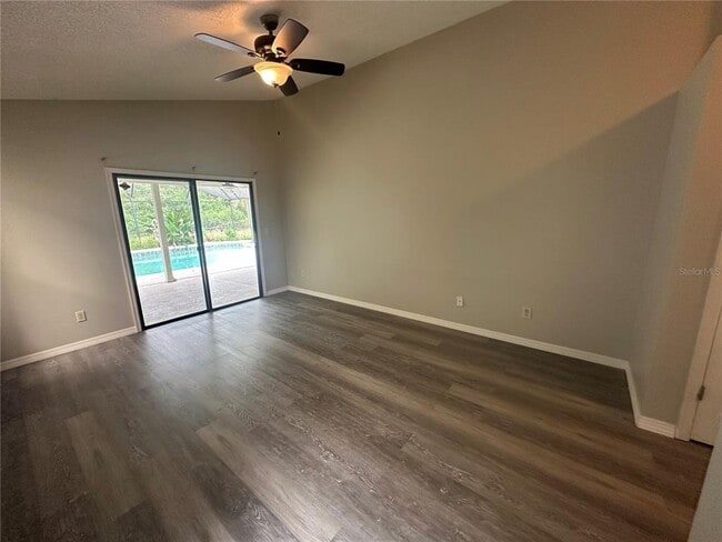 Building Photo - 929 Rosinia Ct