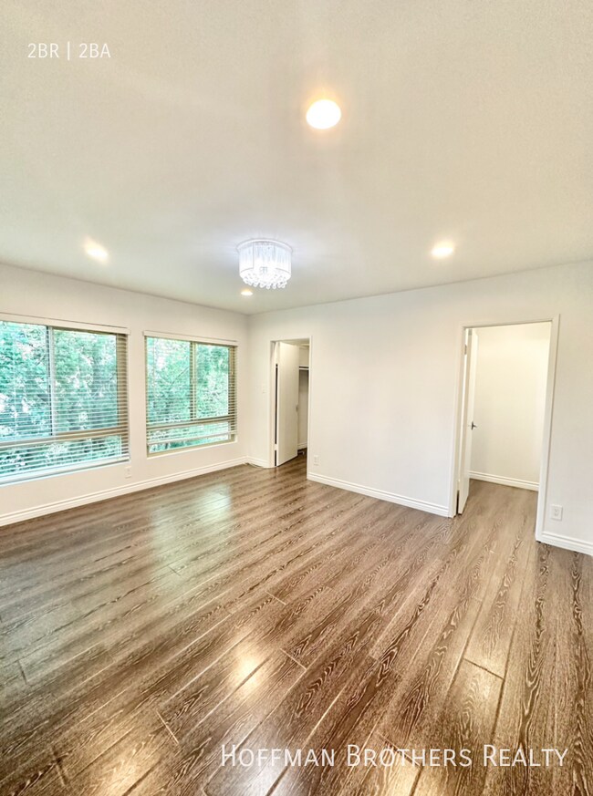 Building Photo - 8730 Charleville Blvd