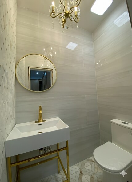 Building Photo - 172 Union St