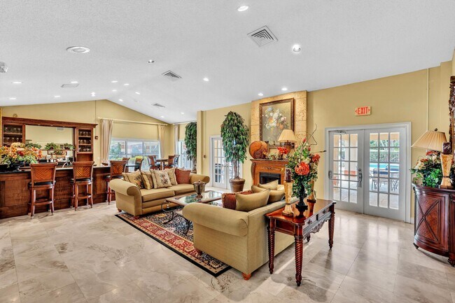 Building Photo - 3300 Pinewalk Dr N