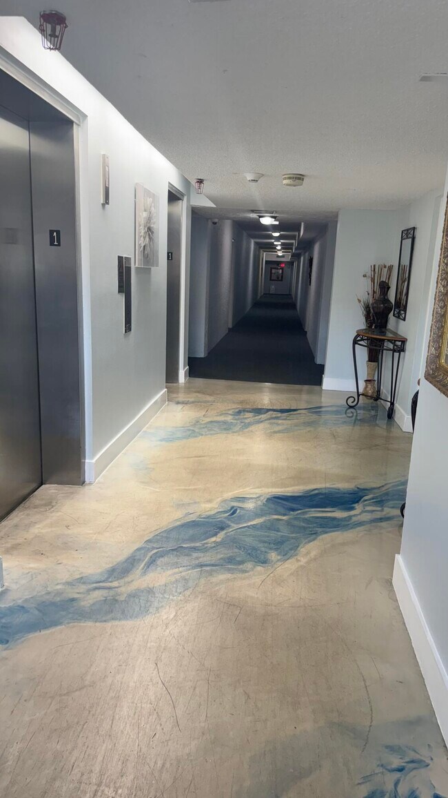 Building Photo - 9370 SW 8th St