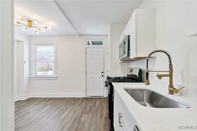 Building Photo - 3139 Ellwood Ave