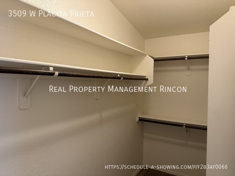 Building Photo - 3509 W Placita Prieta