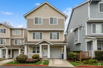 Building Photo - 3 bedroom in Seatac WA 98198