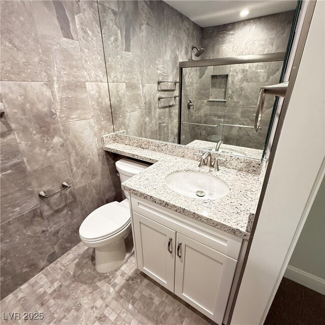 Building Photo - 508 Woodcrest Ct