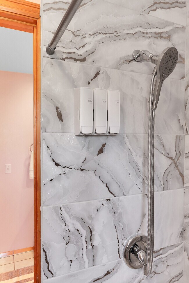 Building Photo - 7415 204th St SW