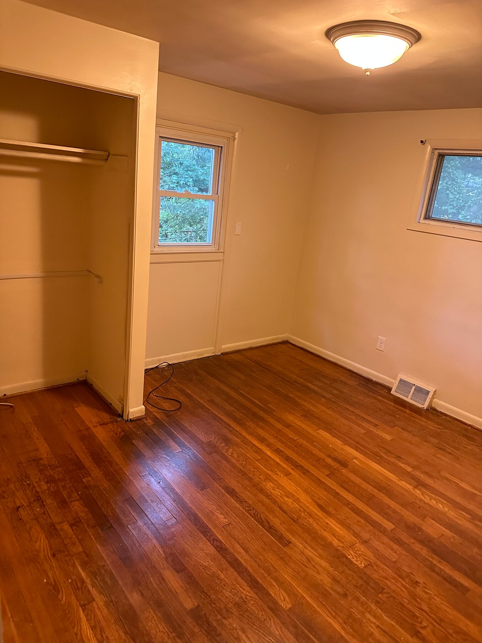 Bedroom - 1005 Cedarcroft Rd