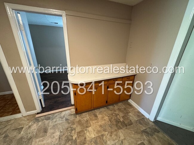 Building Photo - Birmingham/Southwest *** APPROVED APPLICAT...