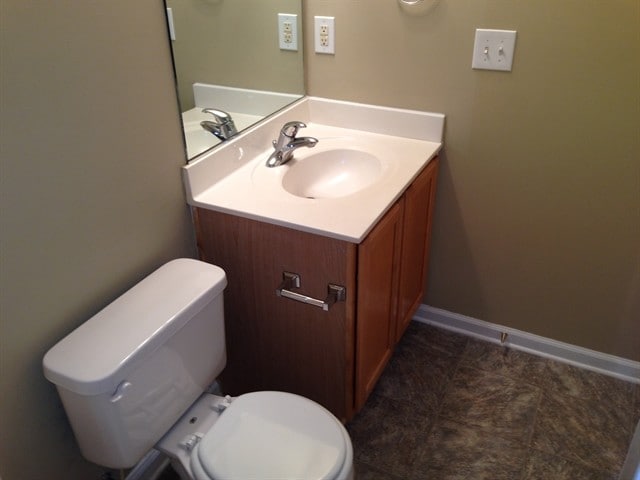 Building Photo - 103 Glenlivet Ct