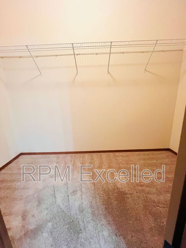 Building Photo - 17616 74th Ave Ct E