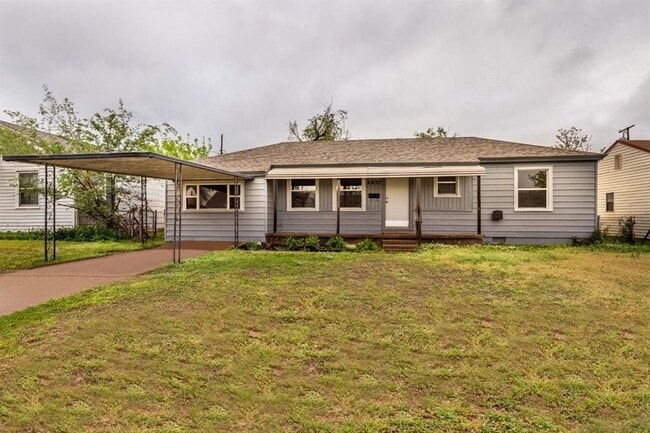 Primary Photo - 4037 SE 25th St