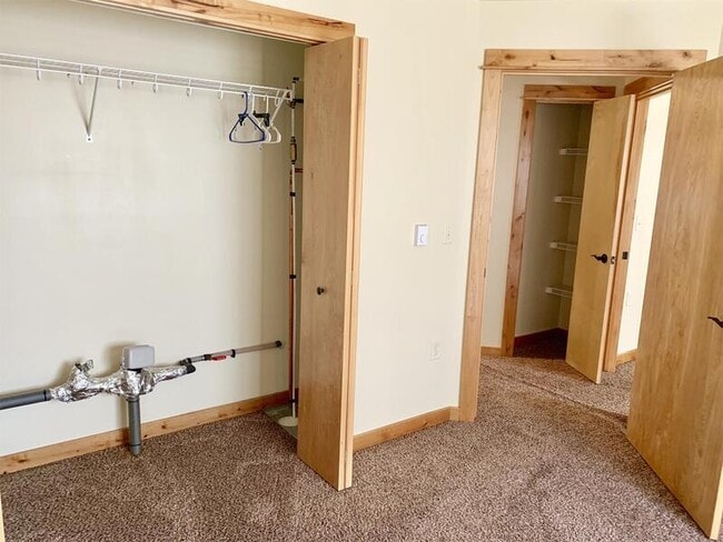 Building Photo - 2580 Westwood Lp