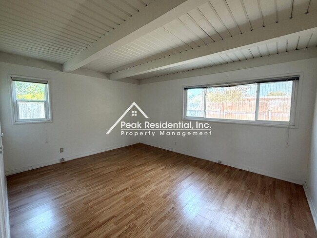 Building Photo - 2815 Santa Paula Ct