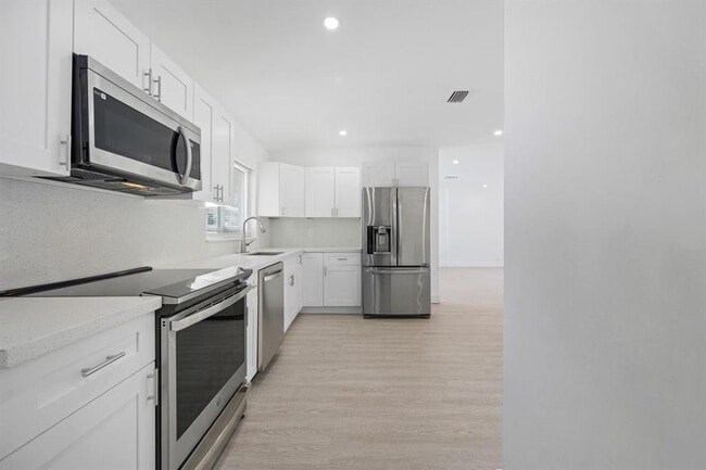 Building Photo - 2601 Taylor St