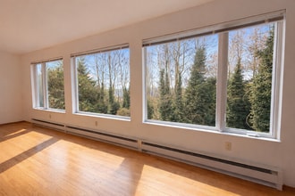 Building Photo - 3bd/3ba Seattle Home