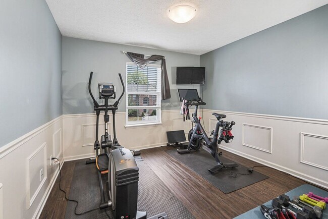 Building Photo - Luxurious 4-Bedroom in Westfield, IN