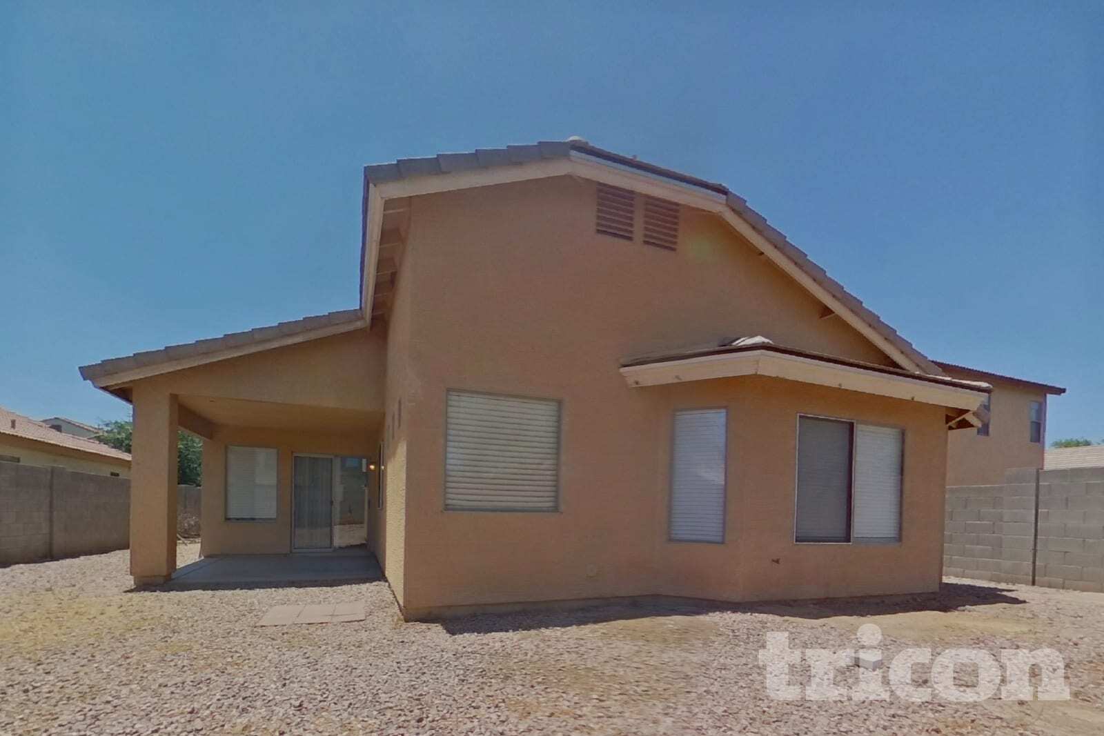 Building Photo - 2215 S 83rd Ln