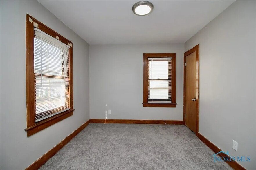 Building Photo - 4452 Belmar Ave