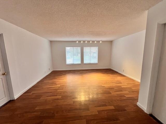 Building Photo - 8331 SW 39th Ct