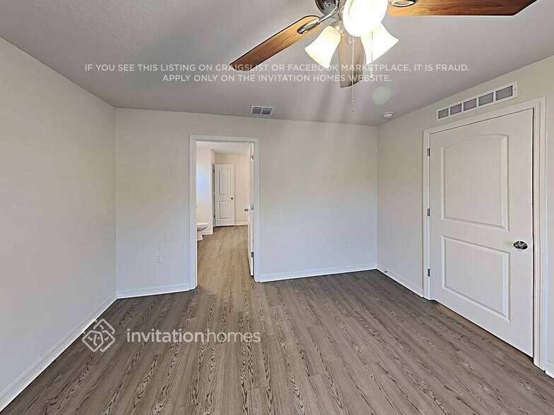 Building Photo - 1902 Michigan Ct