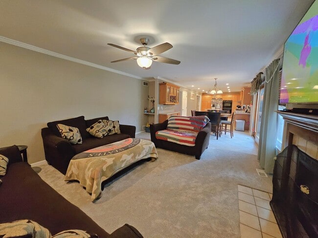Building Photo - 5429 Bluebell Ct