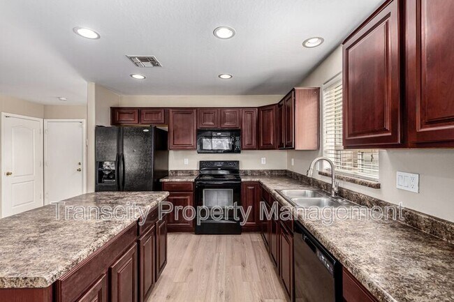 Building Photo - 38444 N Joann Way