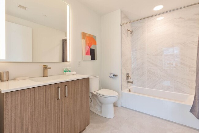 Building Photo - 79 Queensberry St