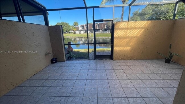 Building Photo - 9113 Lime Tree Ln