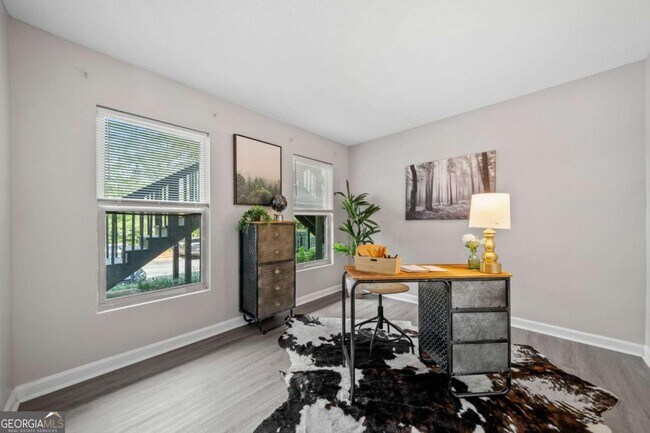 Building Photo - 705 Beaufort Cir