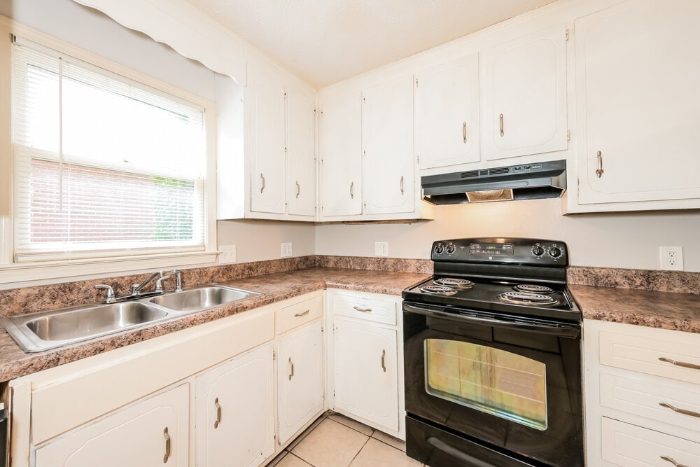 Building Photo - 5353 Ridgemere Ct